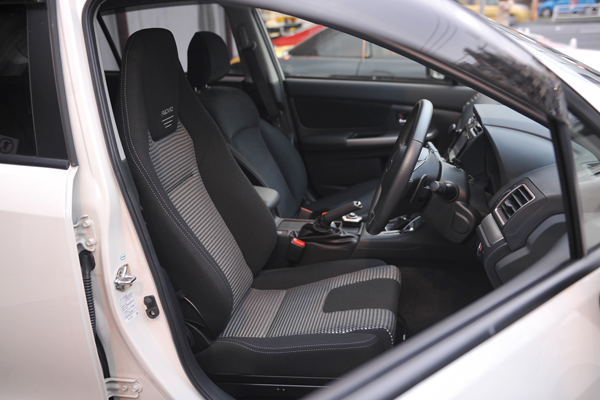 181202_RECARO_LX-F_.jpg