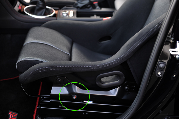 190121_subaru_wrx_recaro_rsg_L.jpg