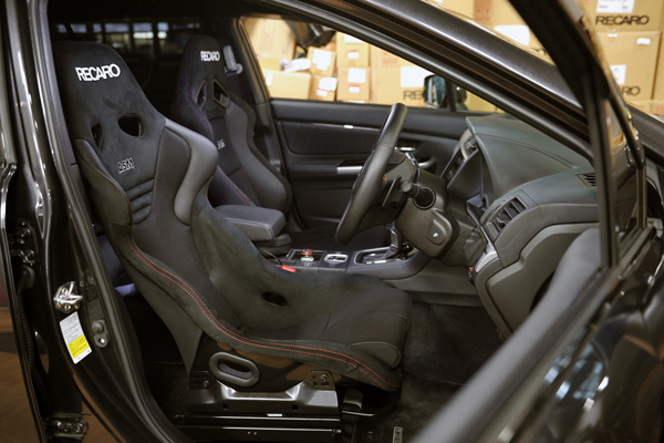 190205_recaro_rsg_sr7f_asm_subaru_wrx_.jpg