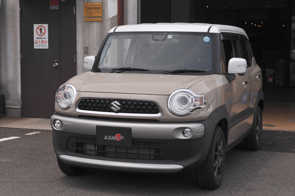 190601_daihatsu_xbee_.jpg