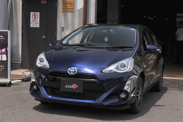 190606_recaro_sr7f_asmyokohama_toyota_aqua_.jpg