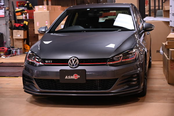 200211_vw_golf_.jpg