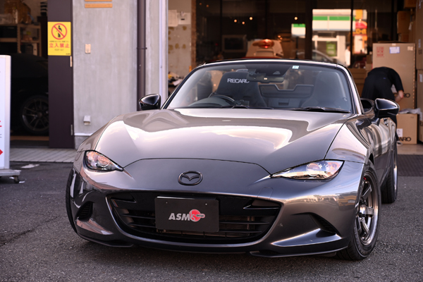 200523_roadster_.jpg