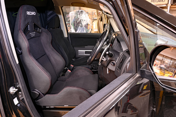 220108_delica_asmyokohama_recaro_sr7_1.jpg