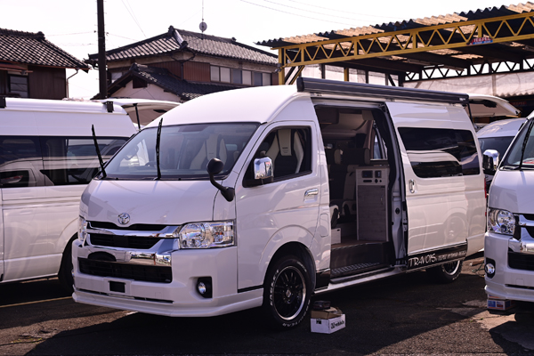 220503_TeePee_2_Hiace.jpg