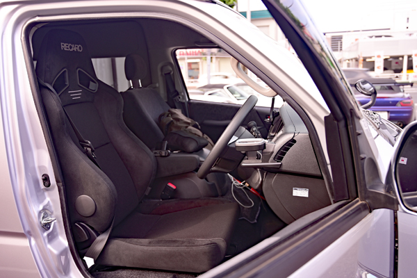 220702_hiace1.jpg