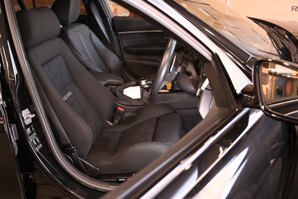 220814_bmw320_1.jpg