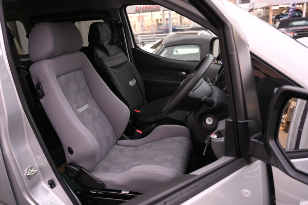 230115_NV2001.jpg