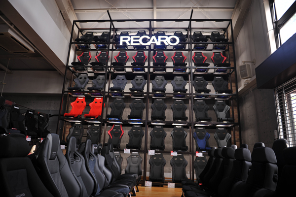 171124_RECARO.jpg