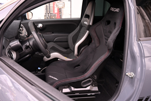 200107_abarth_recaro_rsg_asmlimited_ruby2020.jpg